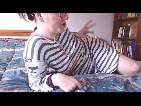 ❤️ Cymerwch y ceiliog mawr du hwn yn eich ceg caethwas bach ️❌ Fideo rhyw ar porn % cy.villagesexvideos.ru%